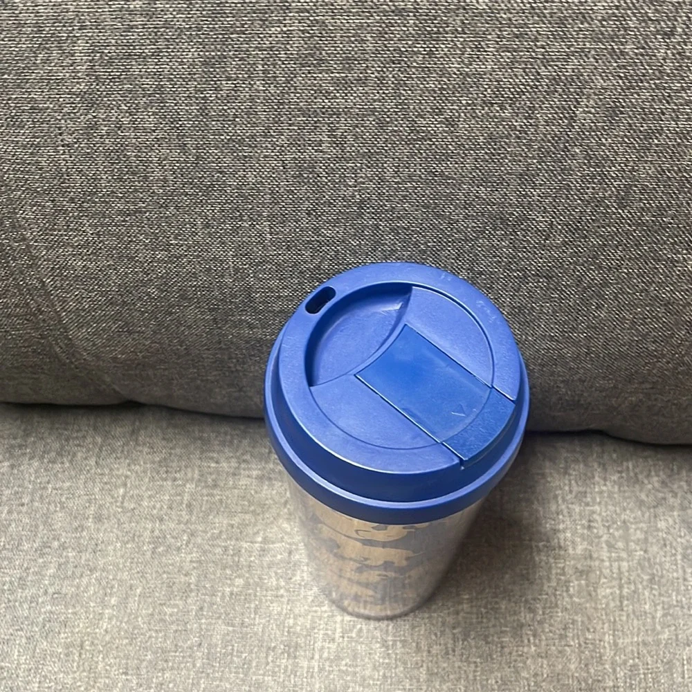 Lilly Pulitzer Tusk in Sun Navy Thermal Mug